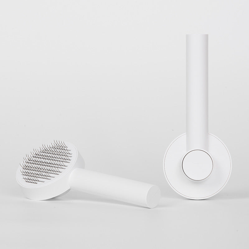 Smart Grooming Made Easy – Self-Cleaning Pet Hair Brush!
