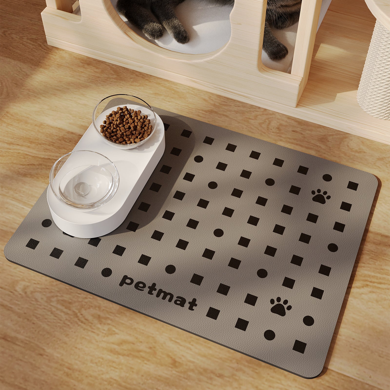 Simple, Stylish, and Washable – The Perfect Pet Mat!